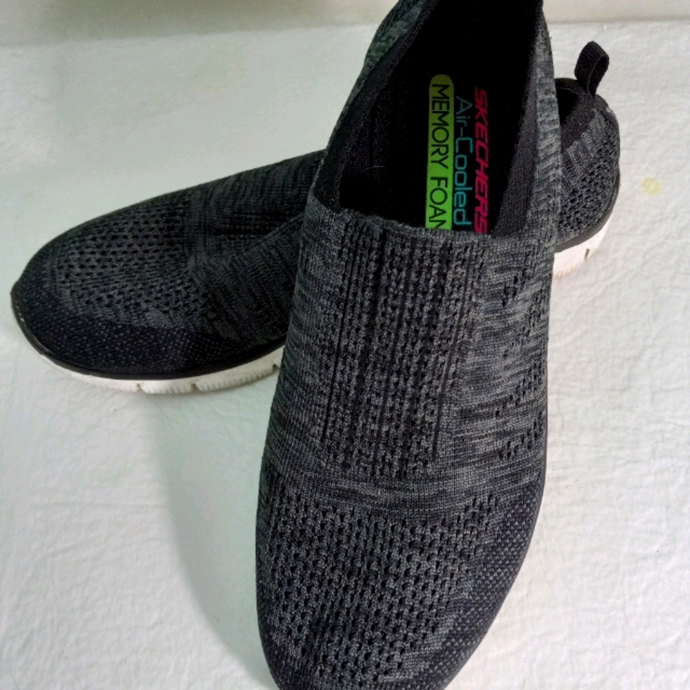 Skechers Air Cooled, Memory Foam, sz 10